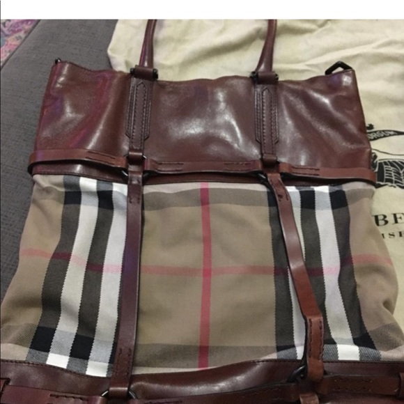 Like New Burberry Bridle Tote - Picture 7 of 13